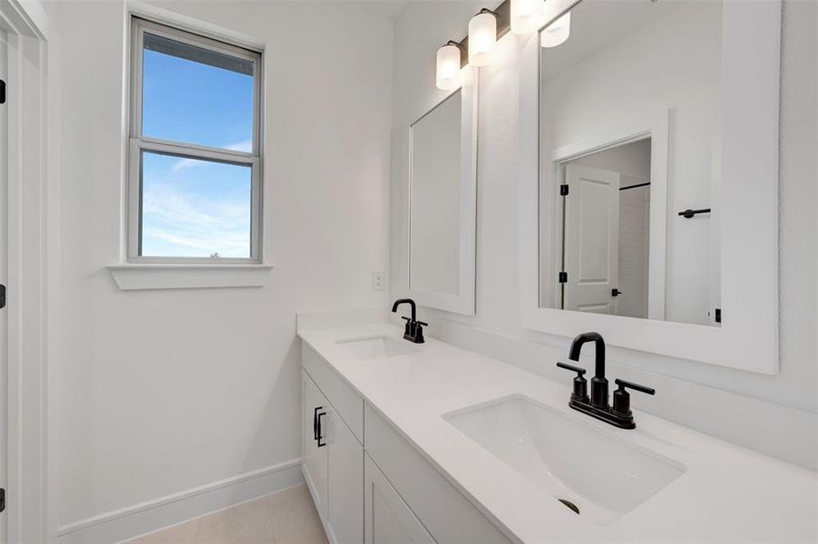 Furnished interior view inside a new home in Timberbrook, Justin (Image 12).