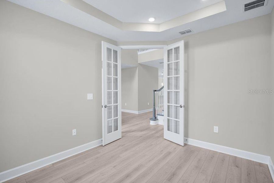 Spacious, unfurnished interior of a new home in Timber Ridge, Plant City (Image 33).