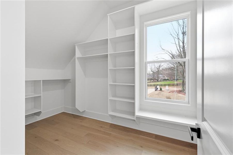 Spacious, unfurnished interior of a new home in , Monroe (Image 26).
