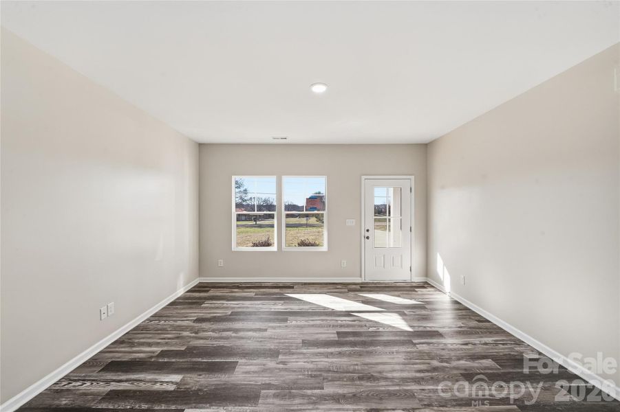 Spacious, unfurnished interior of a new home in , Lincolnton (Image 17).