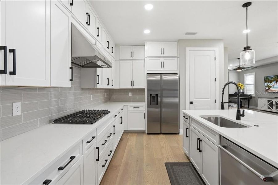 Furnished interior view inside a new home in , Venice (Image 14).