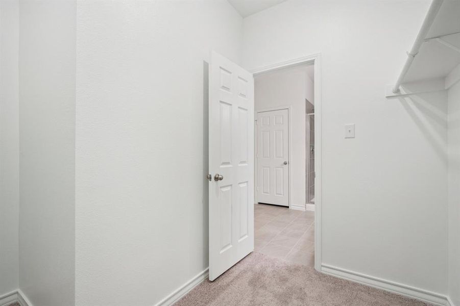 Spacious, unfurnished interior of a new home in Heartland Signature, Crandall (Image 14).