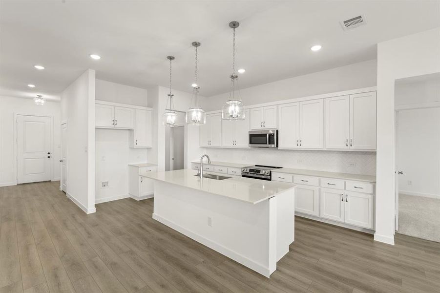 12. 1903 Boston - Kitchen (2)