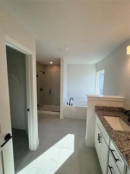 Image 7 of a home in Watercress Cove. Image 7 of a home in Watercress Cove.