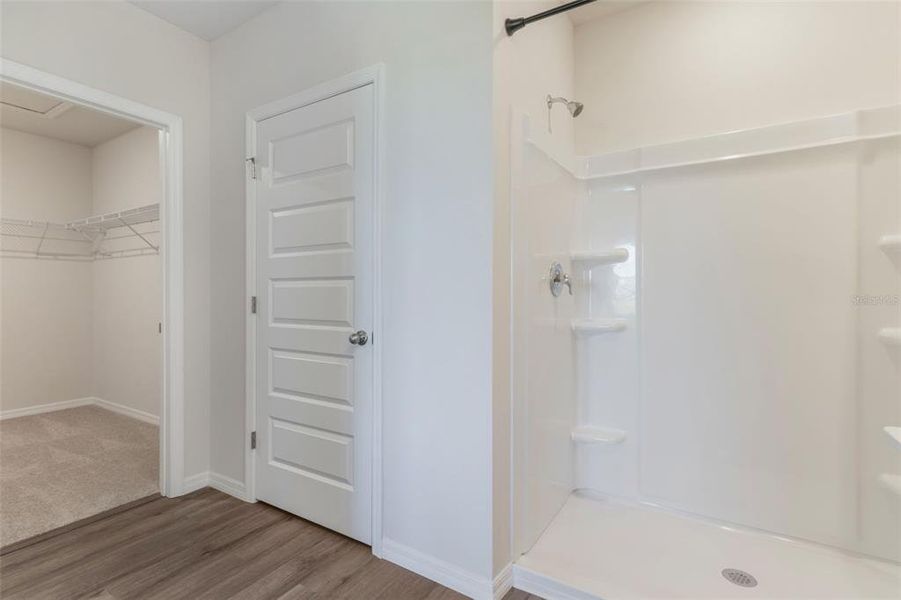 Spacious, unfurnished interior of a new home in Hamilton Bluff, Haines City (Image 18). Spacious, unfurnished interior of a new home in Hamilton Bluff, Haines City (Image 18).