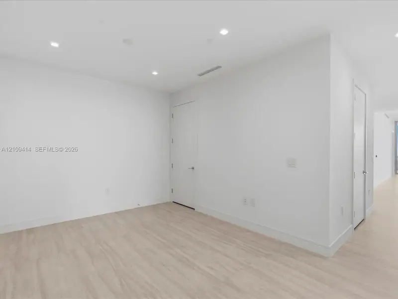 Spacious, unfurnished interior of a new home in , North Miami (Image 42).
