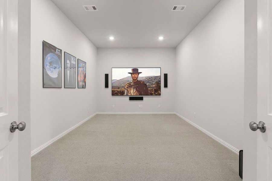 Spacious, unfurnished interior of a new home in , Prosper (Image 23).