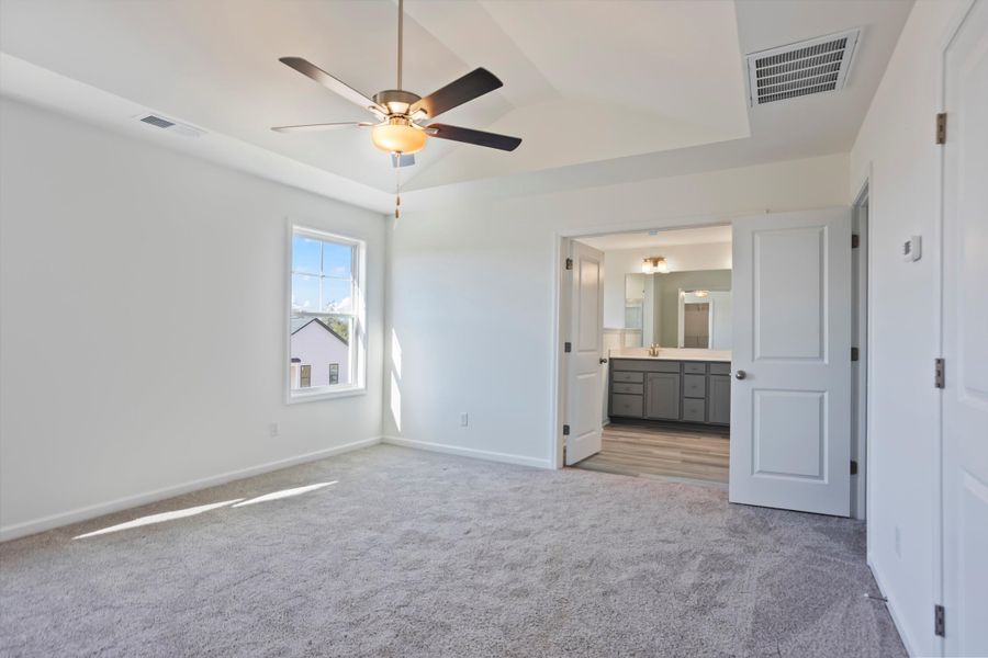 Spacious, unfurnished interior of a new home in Portrait Hills, Aiken (Image 37). Spacious, unfurnished interior of a new home in Portrait Hills, Aiken (Image 37).