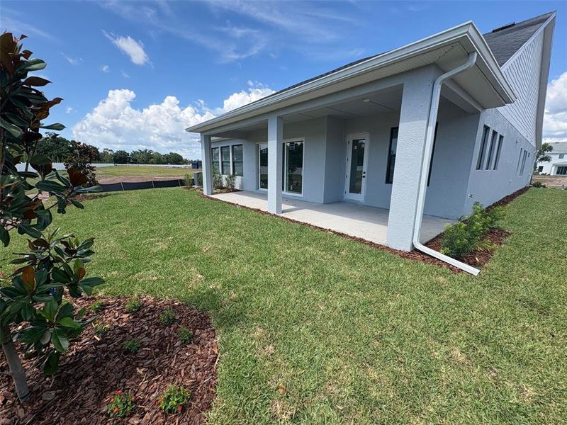 Exterior details and patio area of a home in Lakeview Crossing – Classic Series, Sarasota (Image 5).