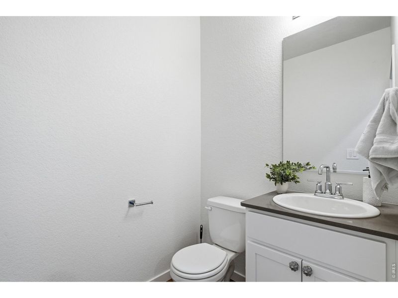 Image 27 of a home in .