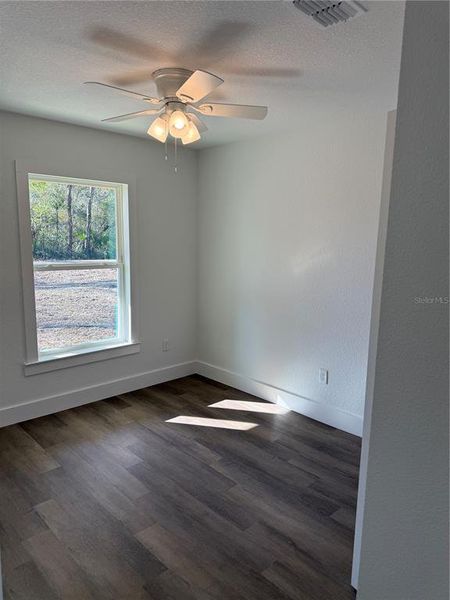 Spacious, unfurnished interior of a new home in , Ocklawaha (Image 14).