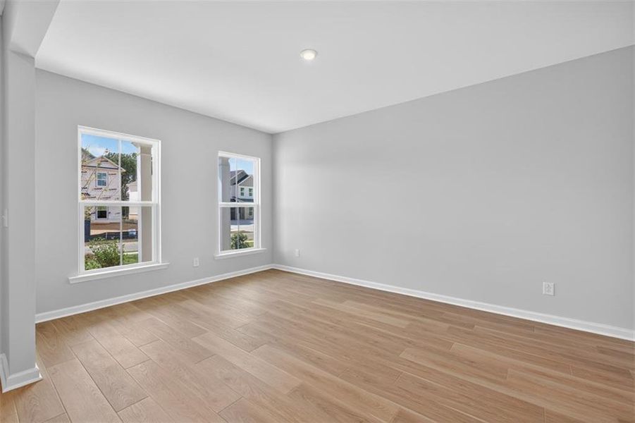 Spacious, unfurnished interior of a new home in Hamilton Place, Cartersville (Image 23).