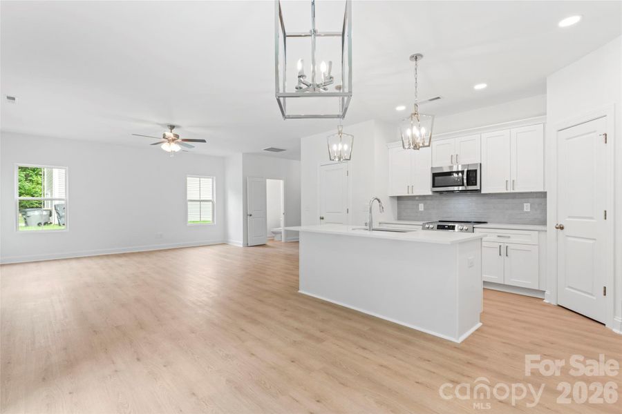 Spacious, unfurnished interior of a new home in , Kannapolis (Image 10).