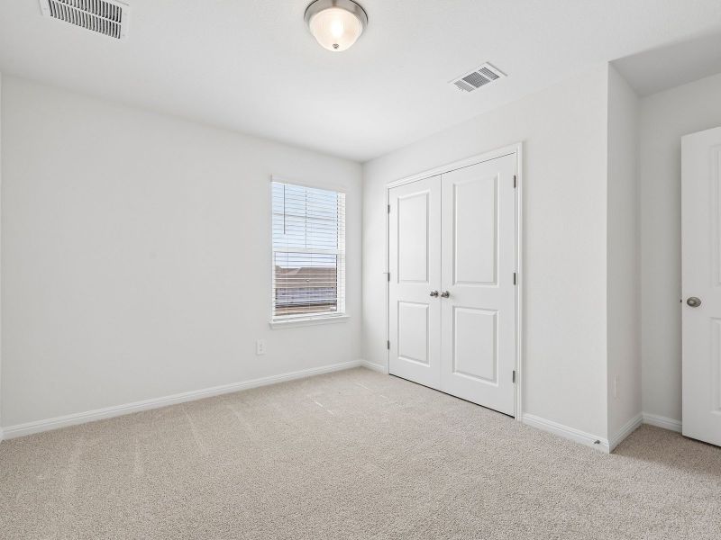 Spacious, unfurnished interior of a new home in Waterstone Crossing, Kyle (Image 15).