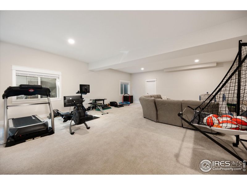 Community amenities in Westerly, Erie (Image 42). Community amenities in Westerly, Erie (Image 42).