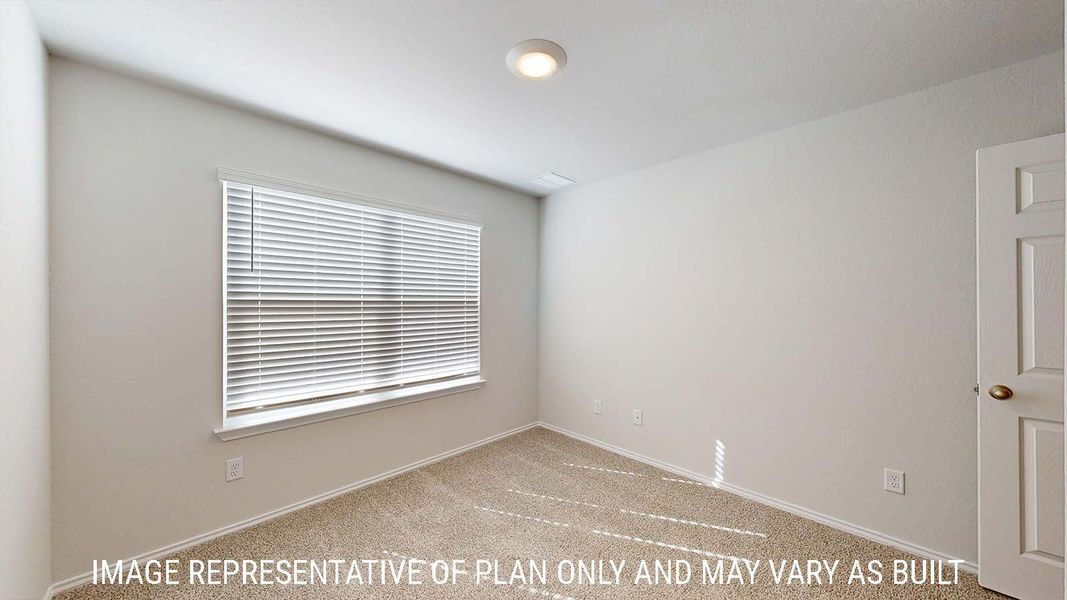 Spacious, unfurnished interior of a new home in Turnbo Ranch, Killeen (Image 15).