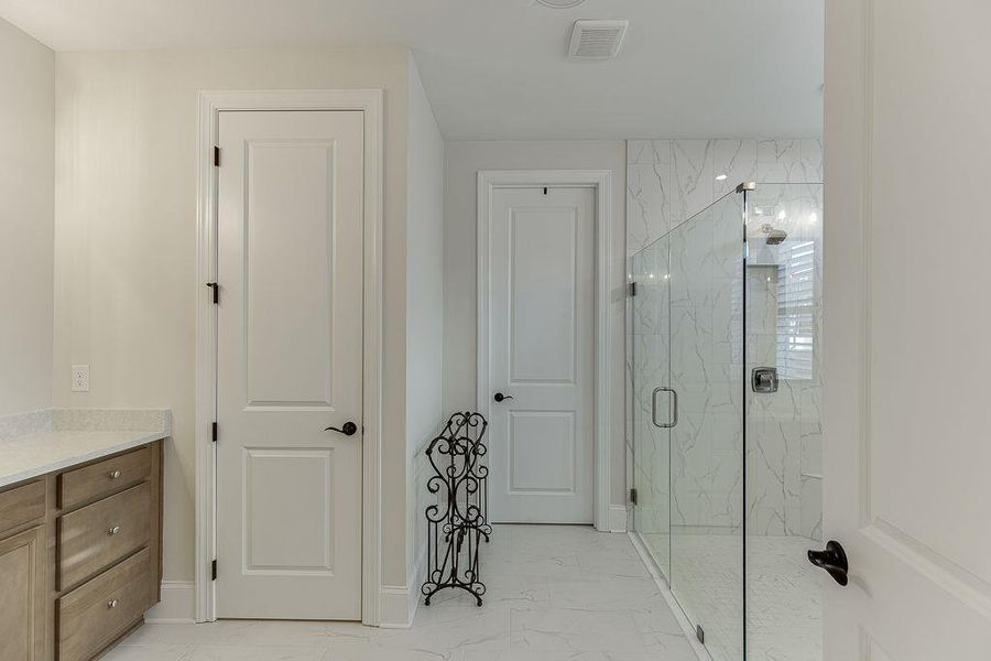 Furnished interior view inside a new home in , Hoschton (Image 32).