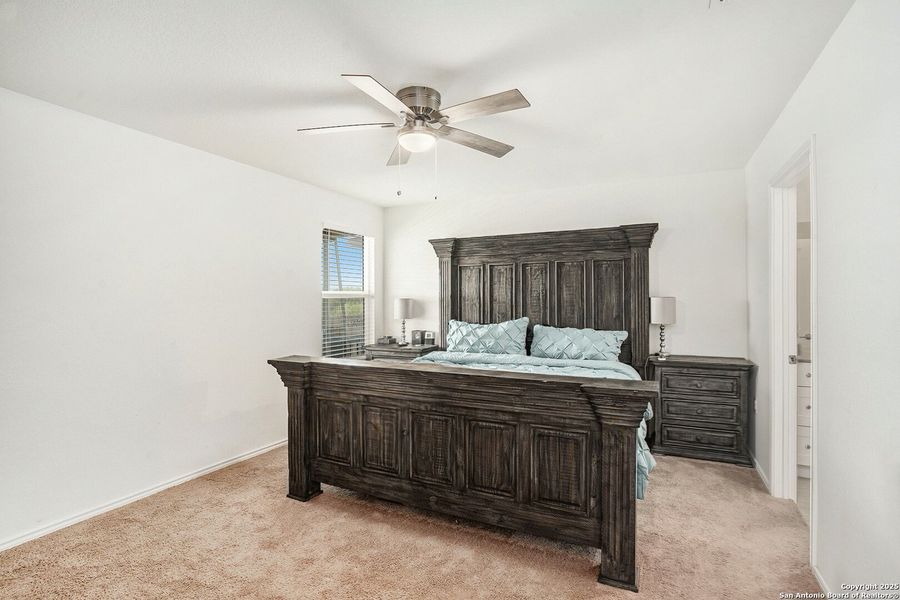 Furnished interior view inside a new home in Mission del Lago: Watermill Collection, San Antonio (Image 17). Furnished interior view inside a new home in Mission del Lago: Watermill Collection, San Antonio (Image 17).