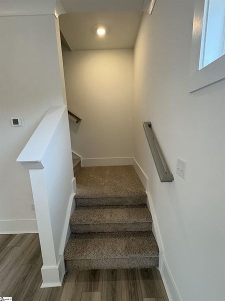 Spacious, unfurnished interior of a new home in Hazelwood, Boiling Springs (Image 16).