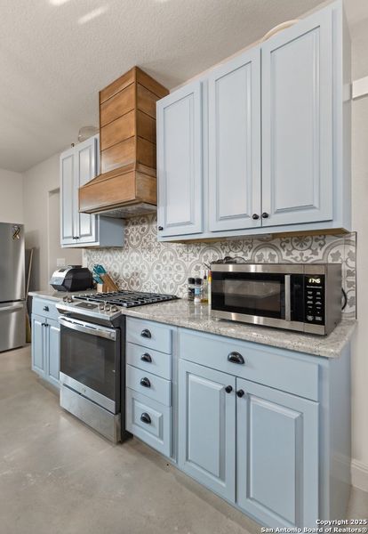 Close-up of interior finishes inside a home in , Poteet (Image 14). Close-up of interior finishes inside a home in , Poteet (Image 14).