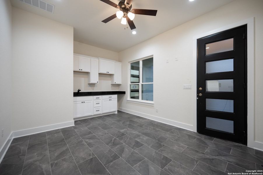 Image 36 of a home in .