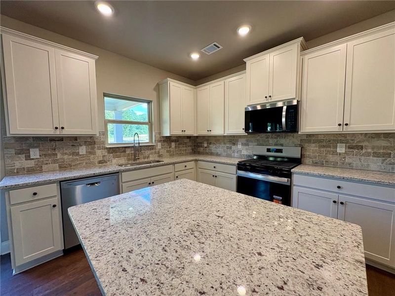 Furnished interior view inside a new home in , Grayson (Image 11).