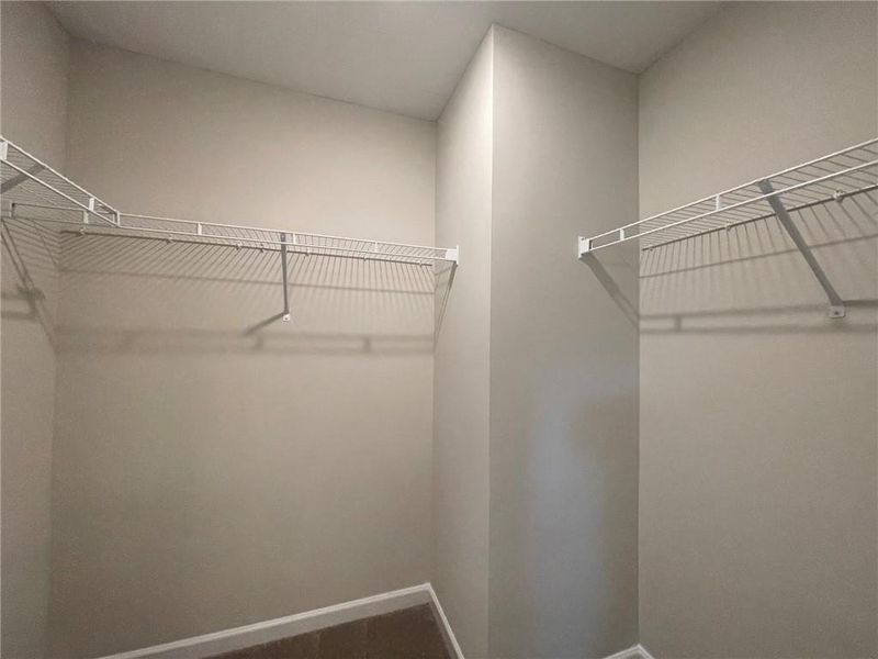 Spacious, unfurnished interior of a new home in , Buford (Image 22).