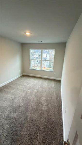 Spacious, unfurnished interior of a new home in Habersham Meadows, Demorest (Image 27).