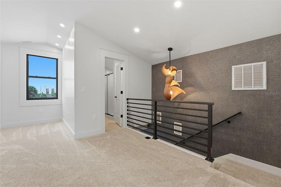 Spacious, unfurnished interior of a new home in , Englewood (Image 28).