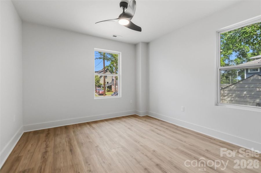 Spacious, unfurnished interior of a new home in , Charlotte (Image 24).