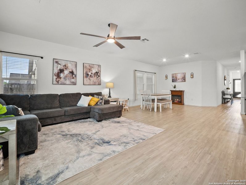 Furnished interior view inside a new home in Morgan Meadows: Barrington Collection, San Antonio (Image 3). Furnished interior view inside a new home in Morgan Meadows: Barrington Collection, San Antonio (Image 3).