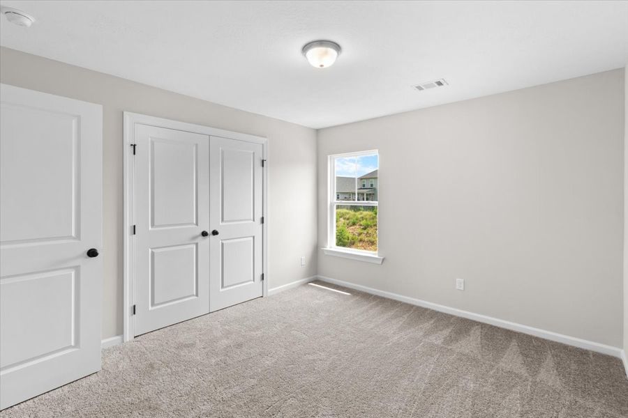 Spacious, unfurnished interior of a new home in Windsor, North Augusta (Image 31).