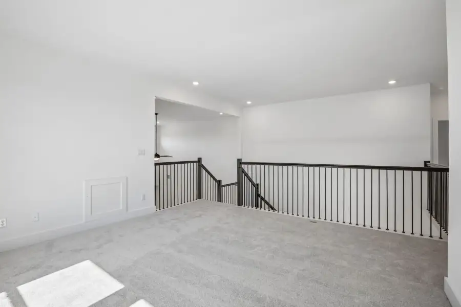 Spacious, unfurnished interior of a new home in Easton Park, Austin (Image 18).