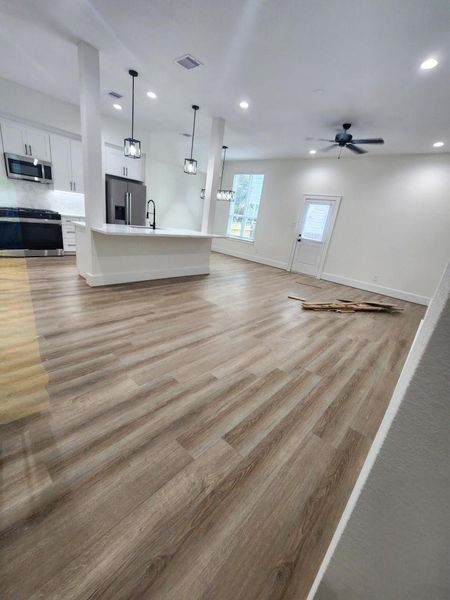 Spacious, unfurnished interior of a new home in , Houston (Image 27). Spacious, unfurnished interior of a new home in , Houston (Image 27).