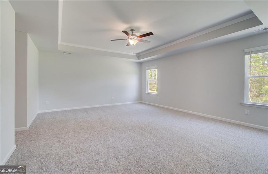 Spacious, unfurnished interior of a new home in Bowers Farm, McDonough (Image 8).