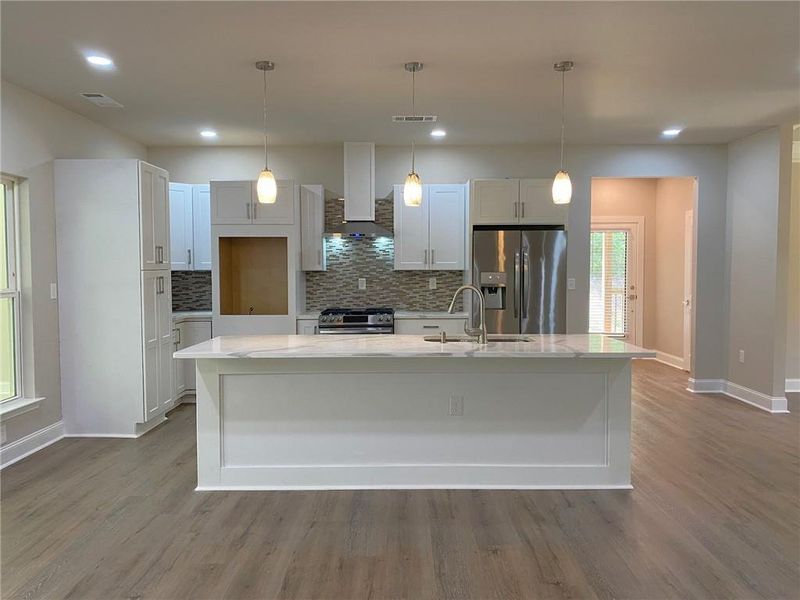 Furnished interior view inside a new home in , Atlanta (Image 4).
