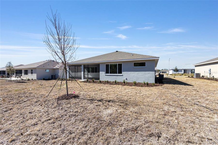Exterior details and patio area of a home in , Ocala (Image 26).