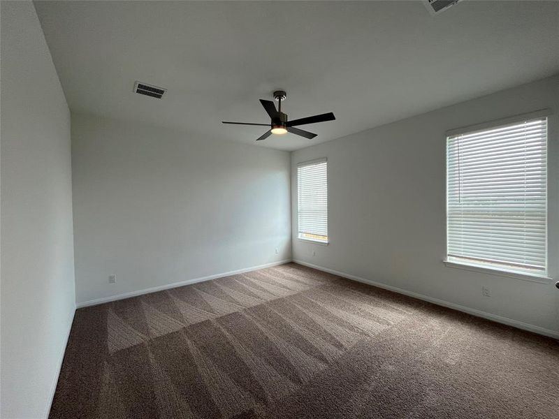 Spacious, unfurnished interior of a new home in Wellspring, Round Rock (Image 19).