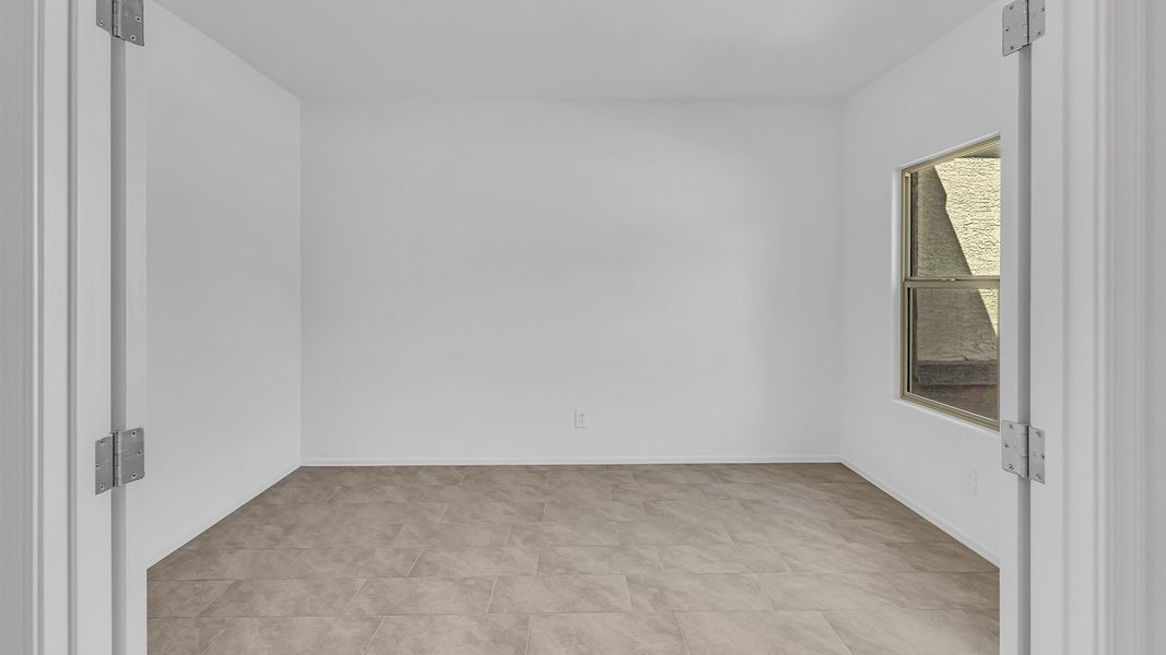 Representative unfurnished interior of a home built from the Pearl by D.R. Horton in Saguaro Bloom, Marana (Image 19).
