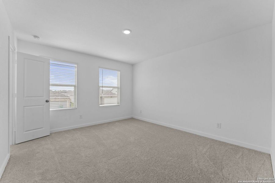Spacious, unfurnished interior of a new home in Hightop Ridge, Converse (Image 25).