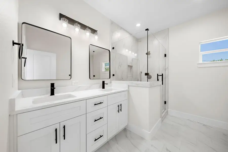 Image 21 of a home in . Image 21 of a home in .