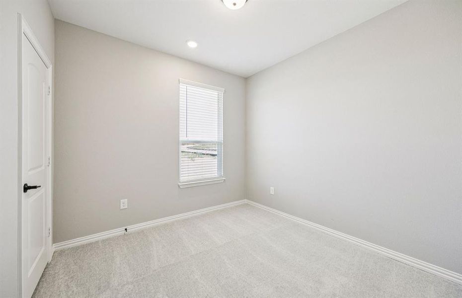 Secondary bedroom Secondary bedroom