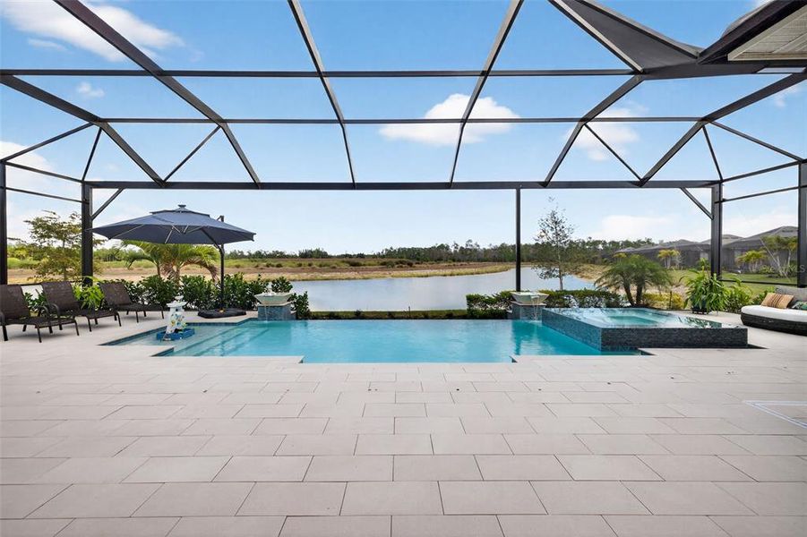 Exterior details and patio area of a home in , Fort Myers (Image 24).