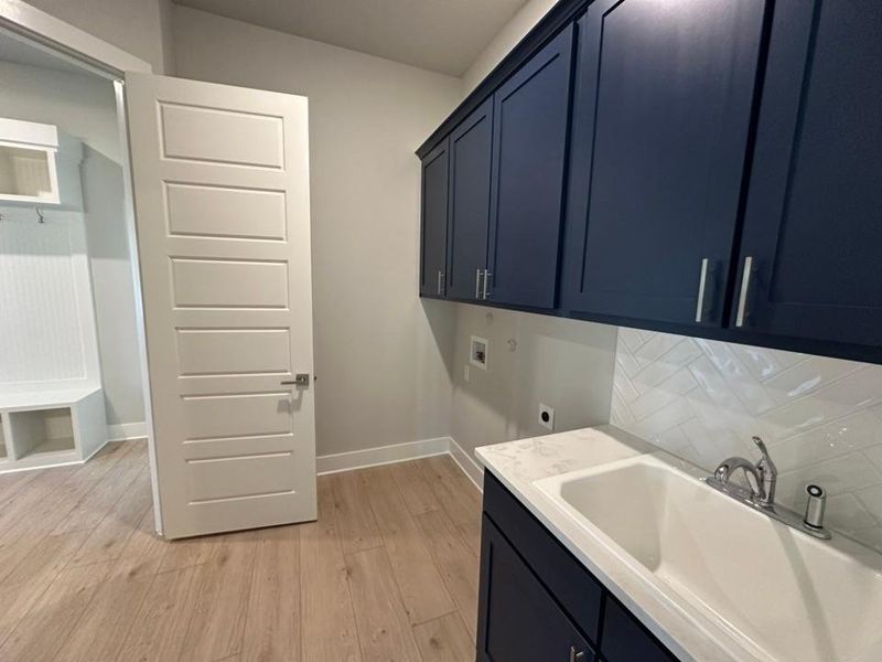 Furnished interior view inside a new home in Fannin Ranch, Leonard (Image 6).