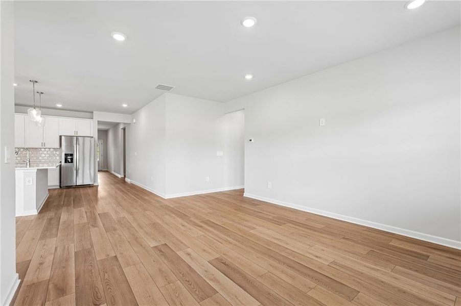 Spacious, unfurnished interior of a new home in Northwoods at Mirror Lake, Villa Rica (Image 42).