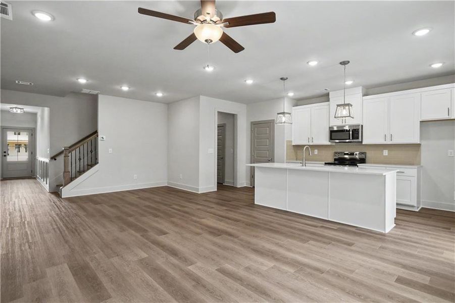 Image 18 of a home in .