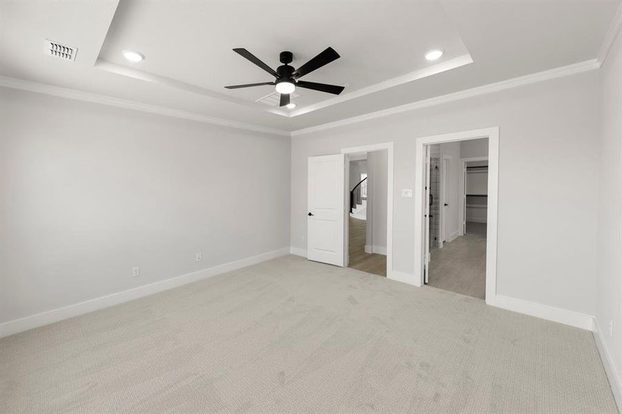 Spacious, unfurnished interior of a new home in Valencia on The Lake, Little Elm (Image 36).