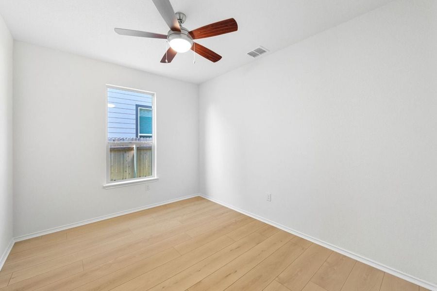 Spacious, unfurnished interior of a new home in McKinney Crossing, Austin (Image 6).
