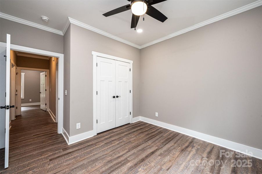 Spacious, unfurnished interior of a new home in , Lenoir (Image 31).