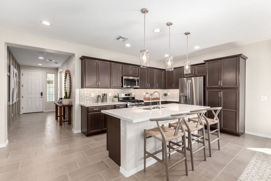 Representative furnished interior of a home built from the 40R1 by Taylor Morrison in Rancho Mercado, Surprise (Image 14).